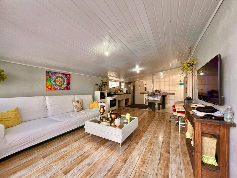 Seu Novo Lar! Casa com Piscina e Espaço Gourmet Bem Localizada: 2ª foto da galeria de imagens do imóvel