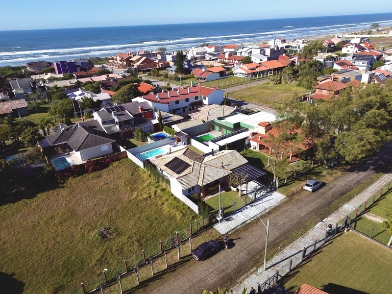 Morar Bem Nunca Foi Tão Fácil: Piscina e Ponto Nobre: 7ª foto da galeria de imagens do imóvel