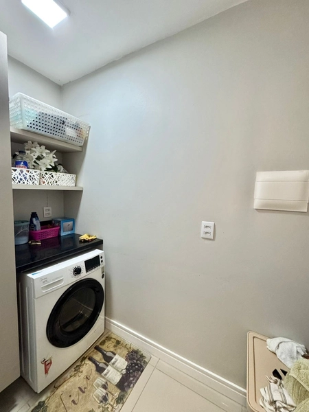 Casa Ampla com 4 Dormitórios, Espaço Gourmet, Piscina e Duas Suítes –: 23ª foto da galeria de imagens do imóvel