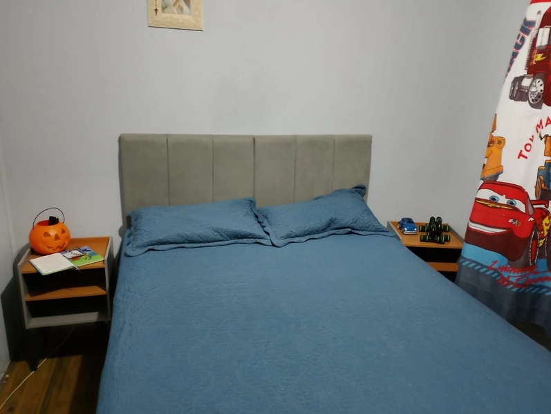 Casa Aconchegante com 2 Dormitórios, Garagem Fechada e Pátio Amplo: 9ª foto da galeria de imagens do imóvel