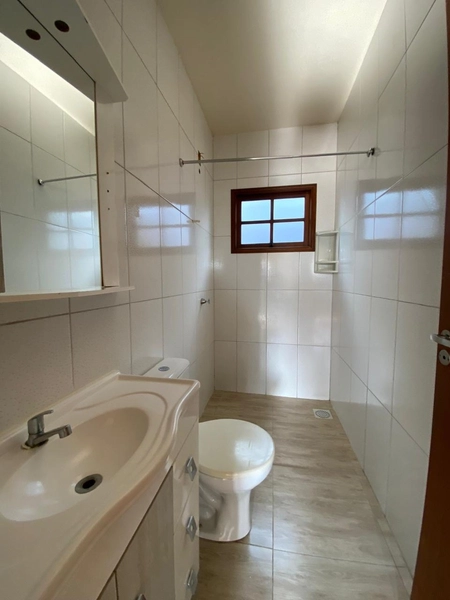 Casa com Suíte, Varanda com Churrasqueira e 98m² de Construção: 11ª foto da galeria de imagens do imóvel