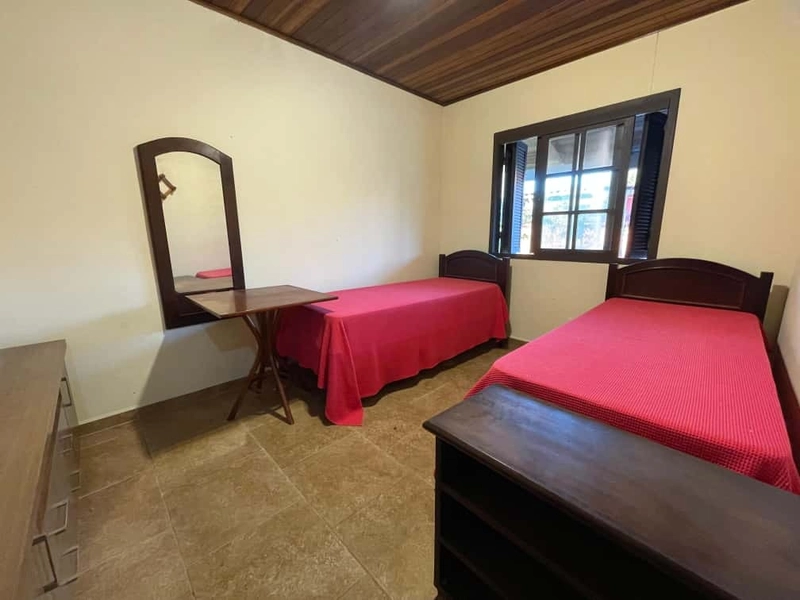 Casa á venda - Semi-mobiliada com 3 Dormitórios e Pátio Amplo: 16ª foto da galeria de imagens do imóvel