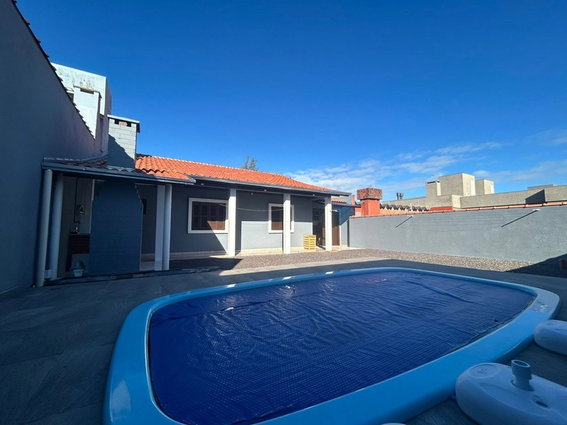 Casa Semi-mobiliada com Piscina e Espaço Gourmet – Frente Leste: 3ª foto da galeria de imagens do imóvel
