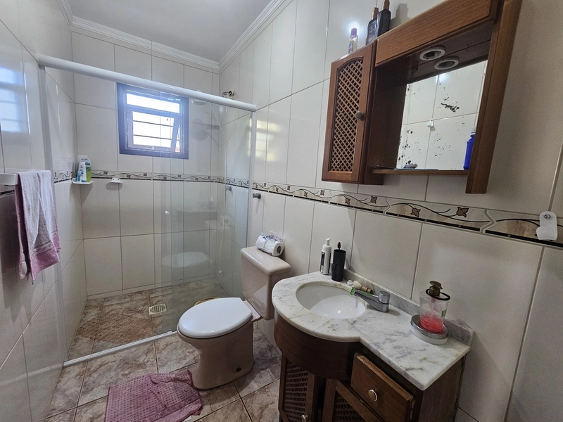 Casa aconchegante com suíte, lareira e amplo pátio: 12ª foto da galeria de imagens do imóvel