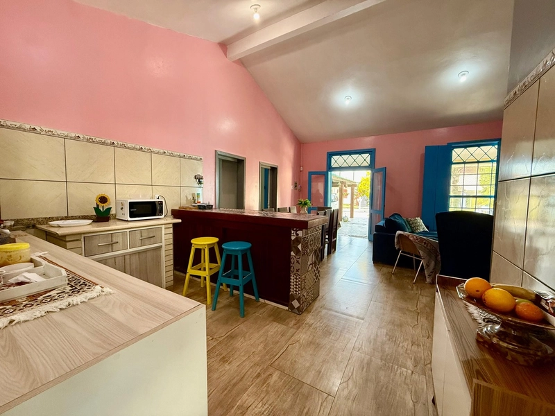 Ampla Casa Mobiliada com Piscina e Espaços Gourmet, Próxima ao Mar!: 16ª foto da galeria de imagens do imóvel