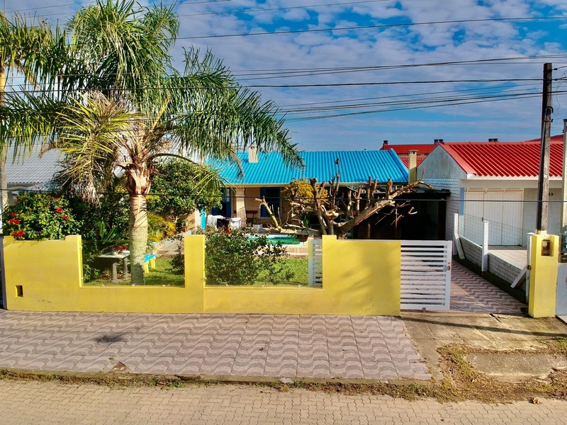 Ampla Casa Mobiliada com Piscina e Espaços Gourmet, Próxima ao Mar!: 14ª foto da galeria de imagens do imóvel