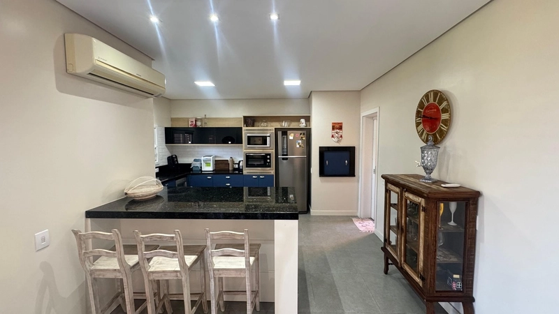 Linda Casa Térrea com Lareira, Piscina e Espaço Gourmet em Condomínio: 11ª foto da galeria de imagens do imóvel