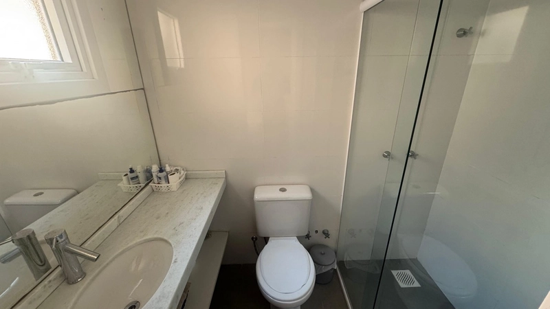 Linda Casa Térrea com Lareira, Piscina e Espaço Gourmet em Condomínio: 12ª foto da galeria de imagens do imóvel
