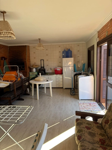 Casa com Anexo Completo – Ideal para Morar e Alugar: 29ª foto da galeria de imagens do imóvel