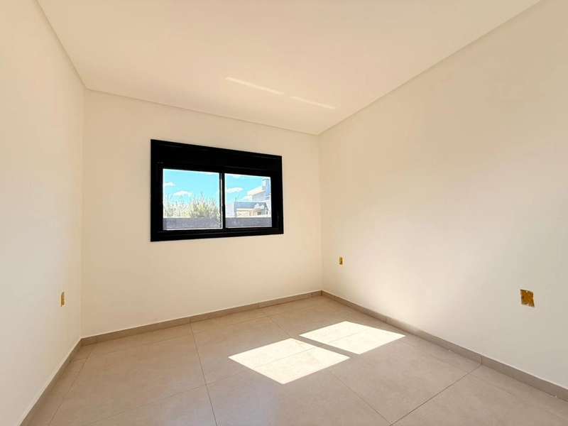 Casa de Alvenaria em Construção á Venda!: 11ª foto da galeria de imagens do imóvel