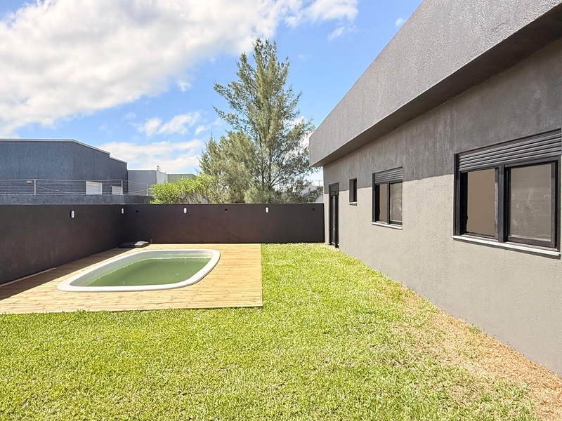 Casa de Alvenaria em Construção á Venda!: 3ª foto da galeria de imagens do imóvel