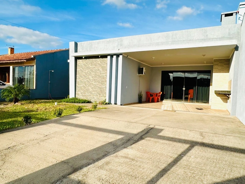 Linda Casa Mobiliada com 3 Dormitórios e Espaço Gourmet!: 1ª foto da galeria de imagens do imóvel