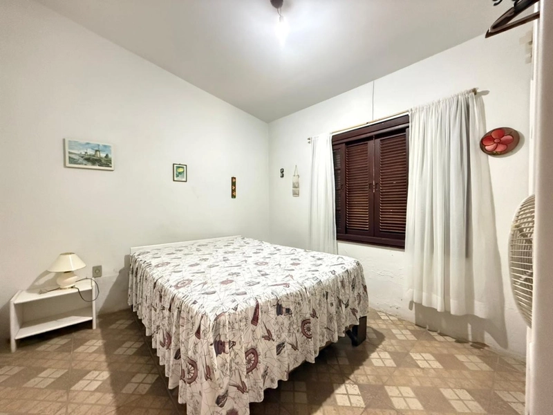 Sobrado á Venda com 6 Quartos e Pátio Amplo!: 7ª foto da galeria de imagens do imóvel