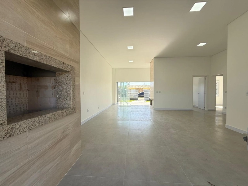 Linda Casa Térrea com Excelente Padrão Construtivo e Ótima Localização: 13ª foto da galeria de imagens do imóvel