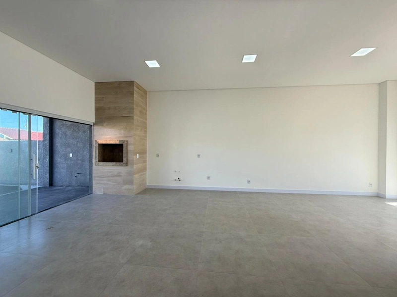 Linda Casa Térrea com Excelente Padrão Construtivo e Ótima Localização: 14ª foto da galeria de imagens do imóvel