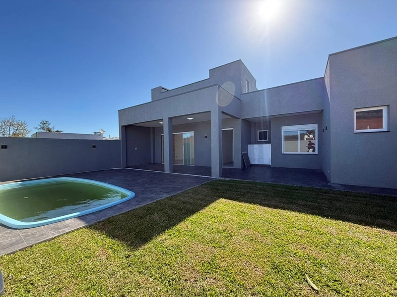 Linda Casa Térrea com Excelente Padrão Construtivo e Ótima Localização: 5ª foto da galeria de imagens do imóvel