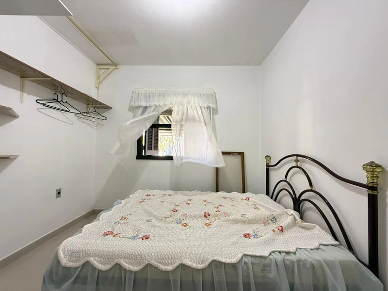 Casa á Venda com Ótima Localização, Frente Leste e Pátio Amplo!: 13ª foto da galeria de imagens do imóvel