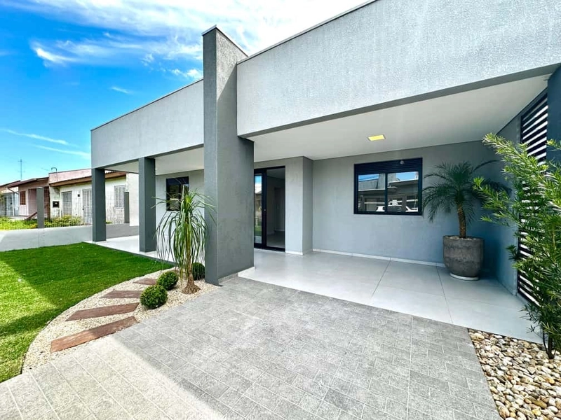 Casa á Venda - 3 Dormitórios com Suíte e Living Integrado!: 1ª foto da galeria de imagens do imóvel