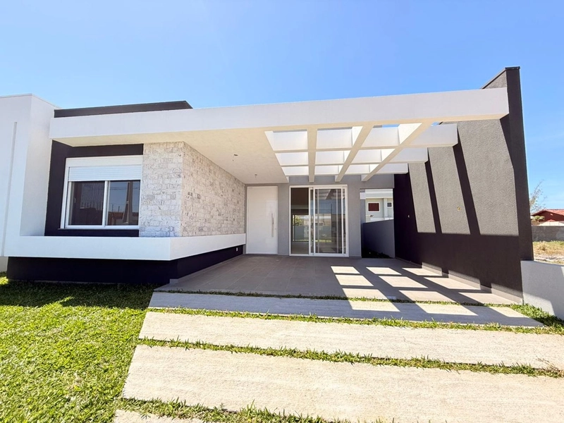 Linda Casa Térrea com Excelente Padrão de Construção!: 2ª foto da galeria de imagens do imóvel