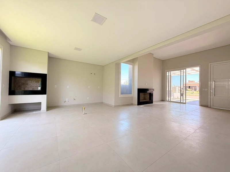 Linda Casa Térrea com Excelente Padrão de Construção!: 6ª foto da galeria de imagens do imóvel