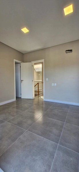 Sobrado à venda com acabamento de alto padrão!: 9ª foto da galeria de imagens do imóvel