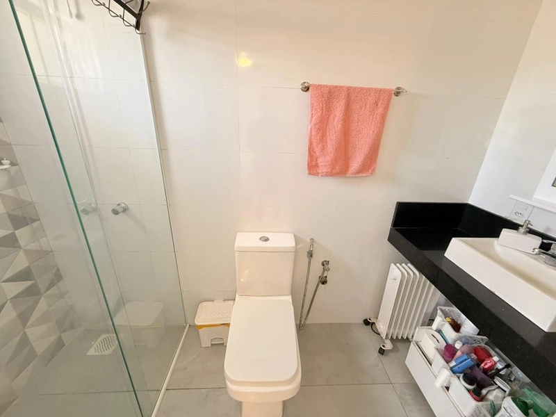 Casa Geminada com Suíte, Churrasqueira e Garagem Fechada!: 8ª foto da galeria de imagens do imóvel