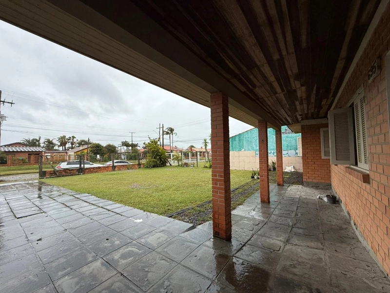 Casa Semi-mobiliada, com localização privilegiada!: 3ª foto da galeria de imagens do imóvel