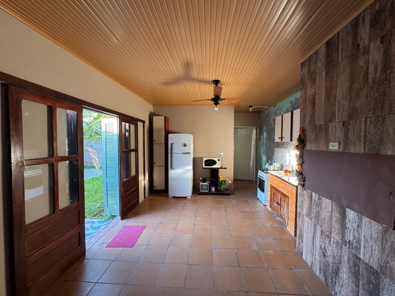 Casa com 2 Suítes, Localizada a Apenas 3 Quadras do Mar!: 23ª foto da galeria de imagens do imóvel