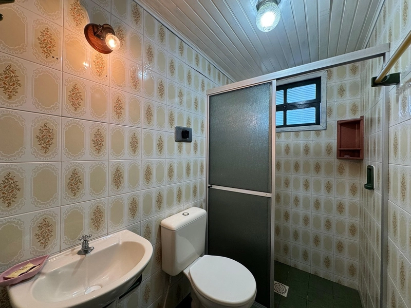 Casa com 2 Suítes, Localizada a Apenas 3 Quadras do Mar!: 22ª foto da galeria de imagens do imóvel