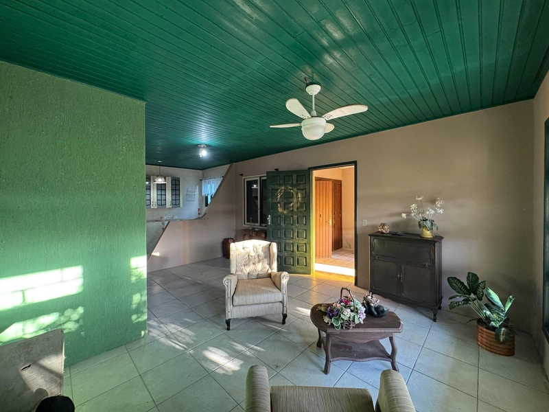 Casa com 2 Suítes, Localizada a Apenas 3 Quadras do Mar!: 7ª foto da galeria de imagens do imóvel