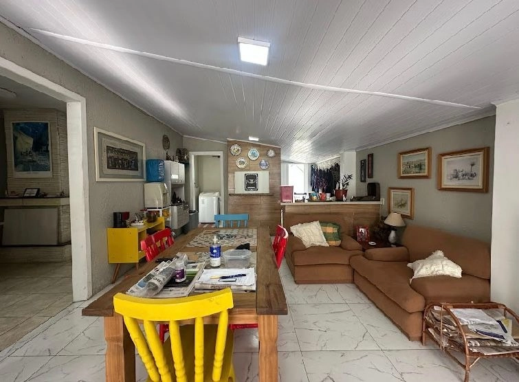 Casa com Piscina, Lareira e Espaço Gourmet Completo!: 4ª foto da galeria de imagens do imóvel