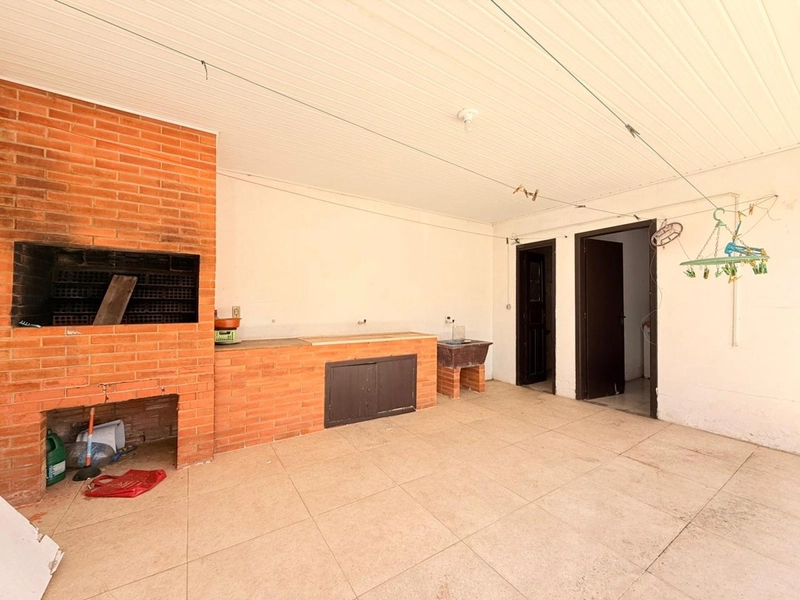 Casa Aconchegante á Venda - Pátio Amplo e Ótima Localização!: 12ª foto da galeria de imagens do imóvel