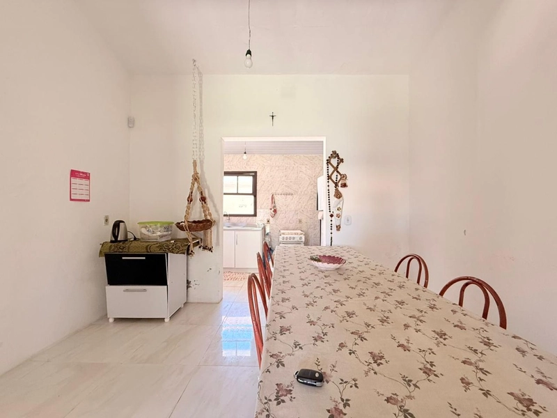 Casa Aconchegante á Venda - Pátio Amplo e Ótima Localização!: 8ª foto da galeria de imagens do imóvel