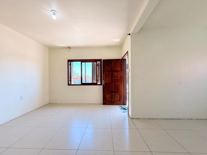 Casa à venda em excelente ponto, com fácil acesso e boa vizinhança!: 5ª foto da galeria de imagens do imóvel