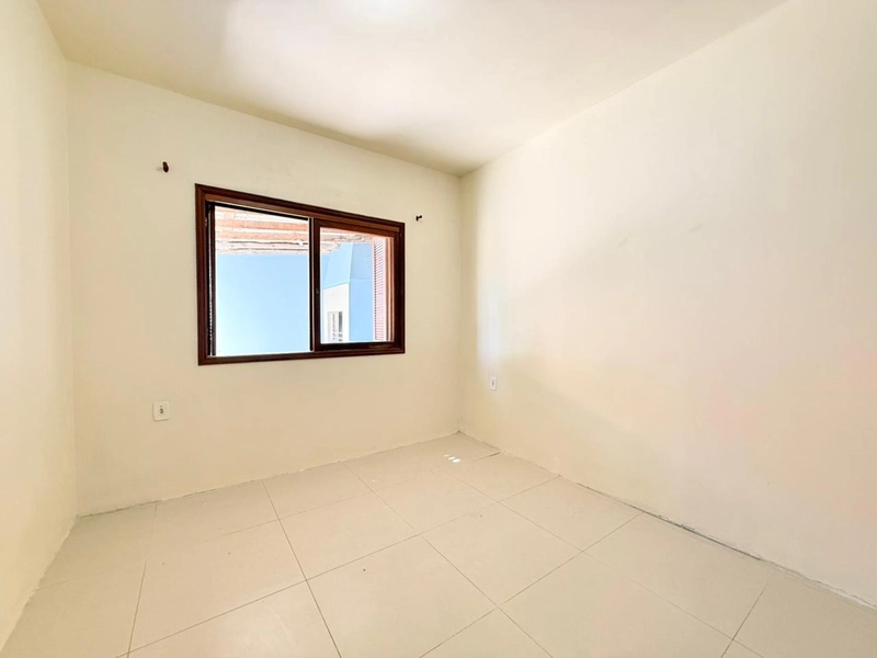 Casa à venda em excelente ponto, com fácil acesso e boa vizinhança!: 10ª foto da galeria de imagens do imóvel