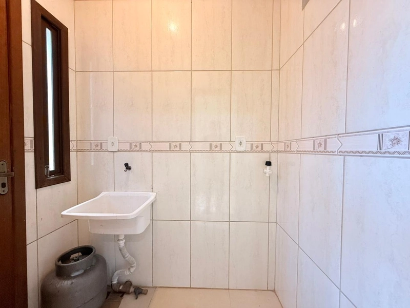 Casa à venda em excelente ponto, com fácil acesso e boa vizinhança!: 15ª foto da galeria de imagens do imóvel