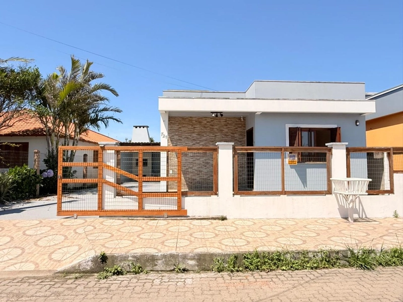 Casa à venda em excelente ponto, com fácil acesso e boa vizinhança!: 1ª foto da galeria de imagens do imóvel