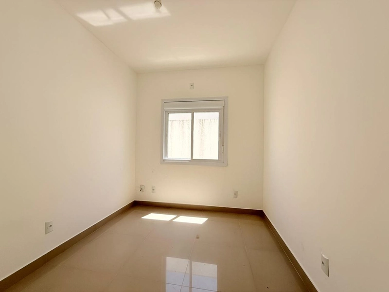 Lindo Geminado com 3 Dormitórios e Churrasqueira Integrado!: 10ª foto da galeria de imagens do imóvel