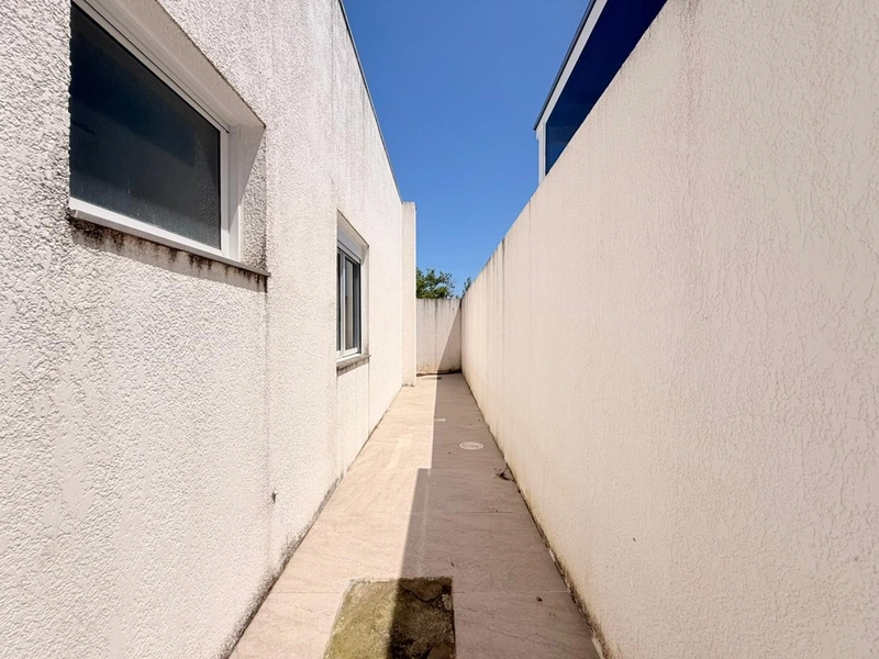 Lindo Geminado com 3 Dormitórios e Churrasqueira Integrado!: 11ª foto da galeria de imagens do imóvel