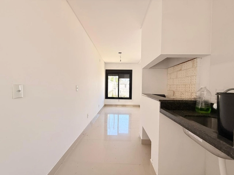 Lindo Geminado com 3 Dormitórios e Churrasqueira Integrado!: 4ª foto da galeria de imagens do imóvel