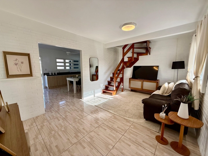 Linda Casa com Piscina e Quiosque, Próxima ao Mar e Centro!: 11ª foto da galeria de imagens do imóvel