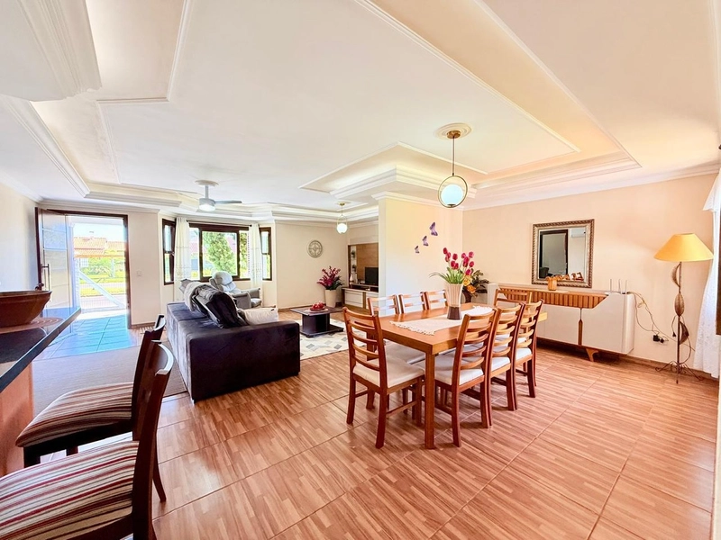 Casa Charmosa á Venda,  á Poucas Quadras do Mar!: 5ª foto da galeria de imagens do imóvel