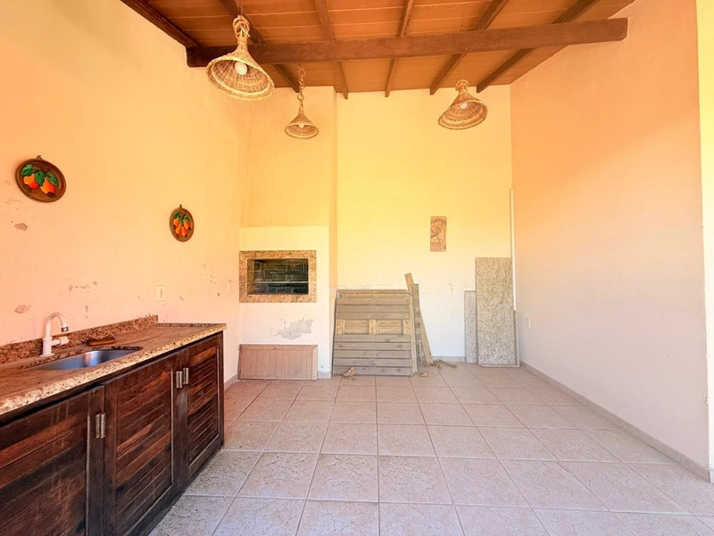 Linda Casa com 1 Suíte, Anexo com Churrasqueira e Garagem fechada!: 10ª foto da galeria de imagens do imóvel