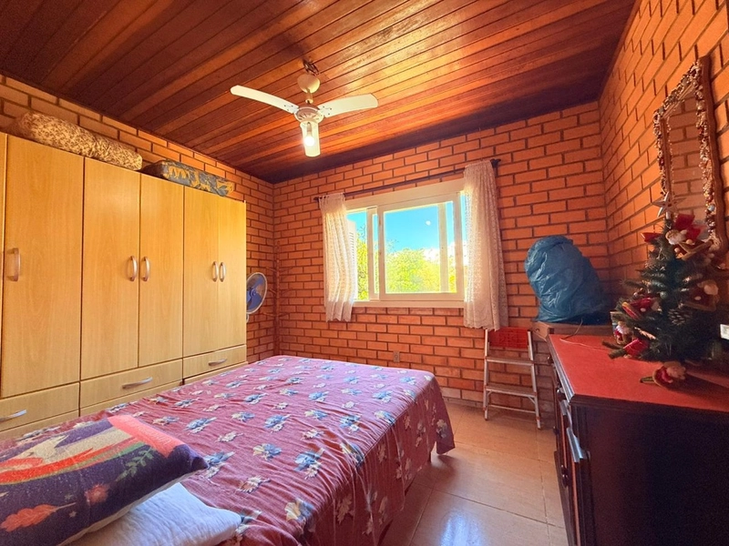 Linda Casa com 1 Suíte, Anexo com Churrasqueira e Garagem fechada!: 7ª foto da galeria de imagens do imóvel