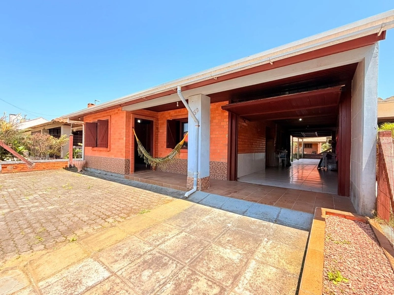 Casa Charmosa e Aconchegante, com 3 Quartos e um Pátio Amplo!: 13ª foto da galeria de imagens do imóvel