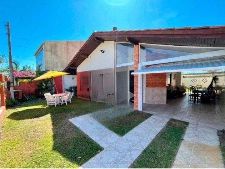 Casa Aconchegante, Prática e Espaçosa, Ambiente Ideal para a Familia!: 1ª foto da galeria de imagens do imóvel