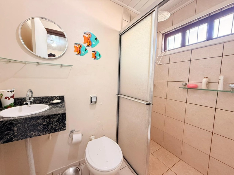 Charmosa Casa a Venda, 3 Quartos, Pátio Amplo e Ótima Localização!: 10ª foto da galeria de imagens do imóvel