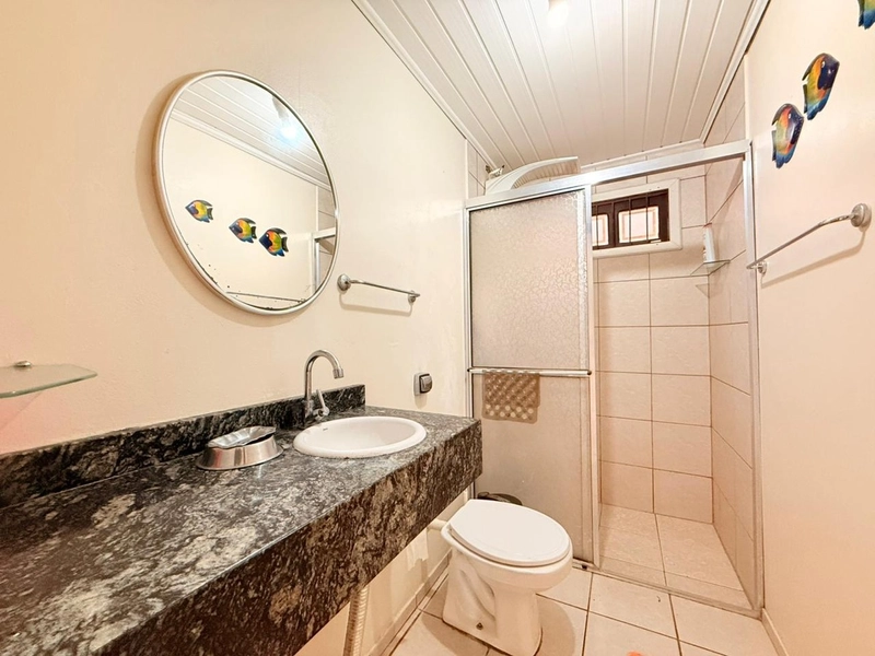 Charmosa Casa a Venda, 3 Quartos, Pátio Amplo e Ótima Localização!: 8ª foto da galeria de imagens do imóvel