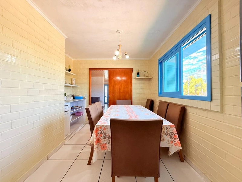 Linda Casa de Esquina, com uma Ótima Localização!: 7ª foto da galeria de imagens do imóvel