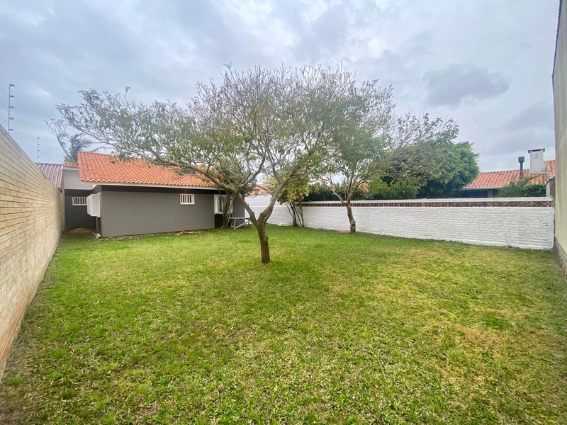 Residência Moderna no Centro – 3 Dormitórios, 2 Suítes e Amplo Pátio!: 17ª foto da galeria de imagens do imóvel